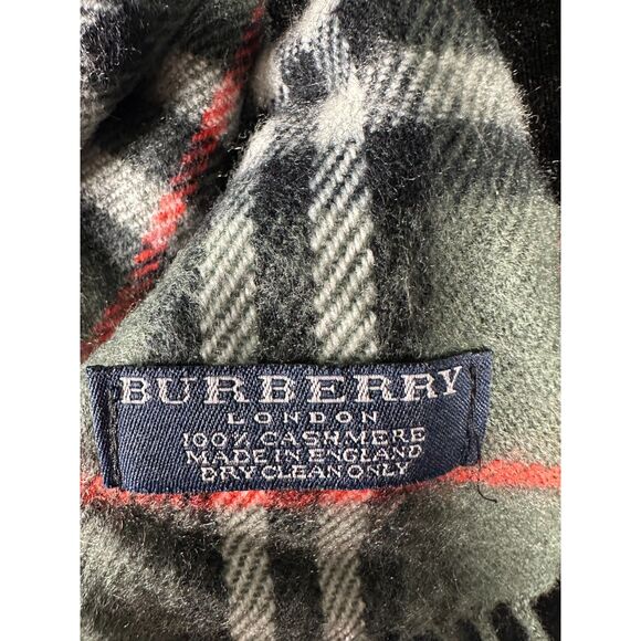 Burberry Classic Nova Check Knit 100% Cashmere Scarf Gray Grey Fringe - Picture 2 of 3
